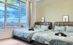 New!! Loving Night Novo 2Br 4-9Pax I Jonker I Netflix I Family