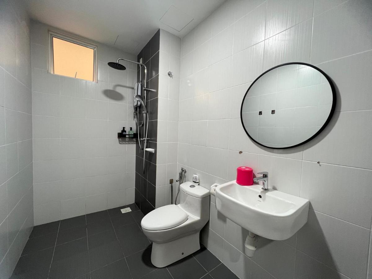 New!! Loving Night Novo 2Br 4-9Pax I Jonker I Netflix I Family Apartment Malacca Luaran gambar